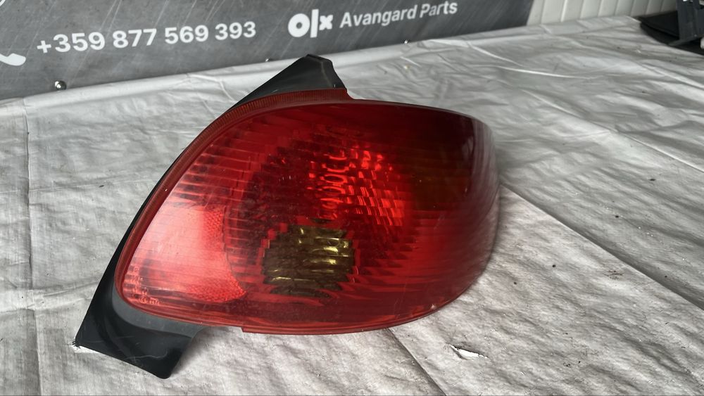 Десен стоп Peugeot 206 (1998-2009)