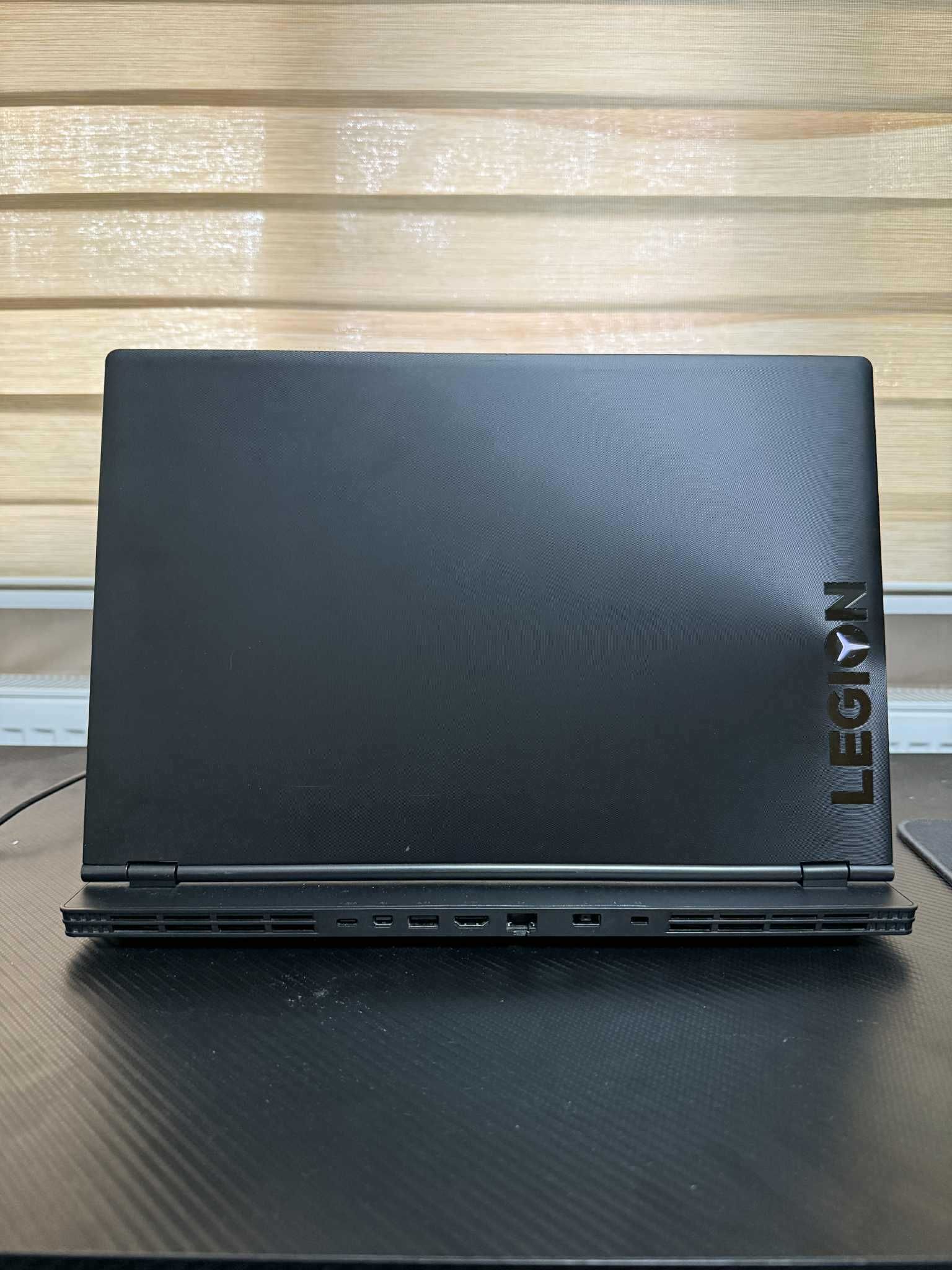 Геймърски лаптоп Lenovo Legion Y540