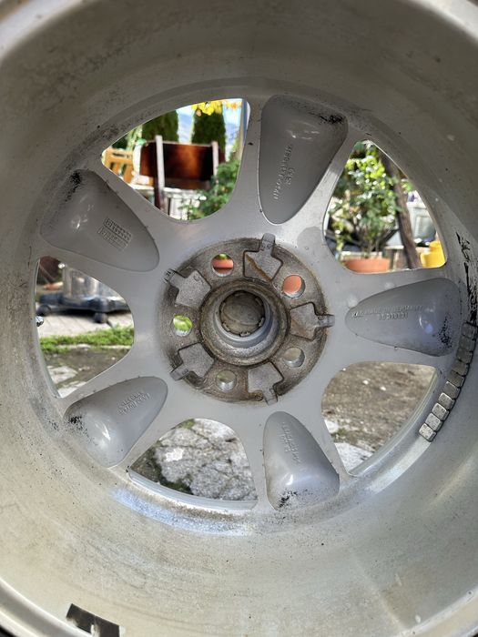 Джанти с зимни гуми за Land Rover 18