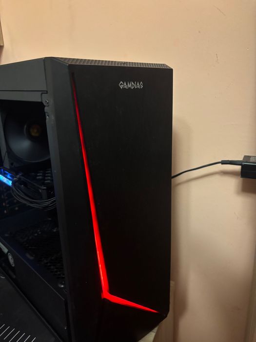 Геймърски компютър