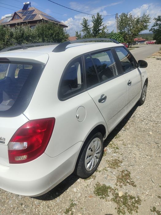 Skoda Fabia fab 2010 motor 1.2+  Gpl ITP  recentă  fiscal proprietar