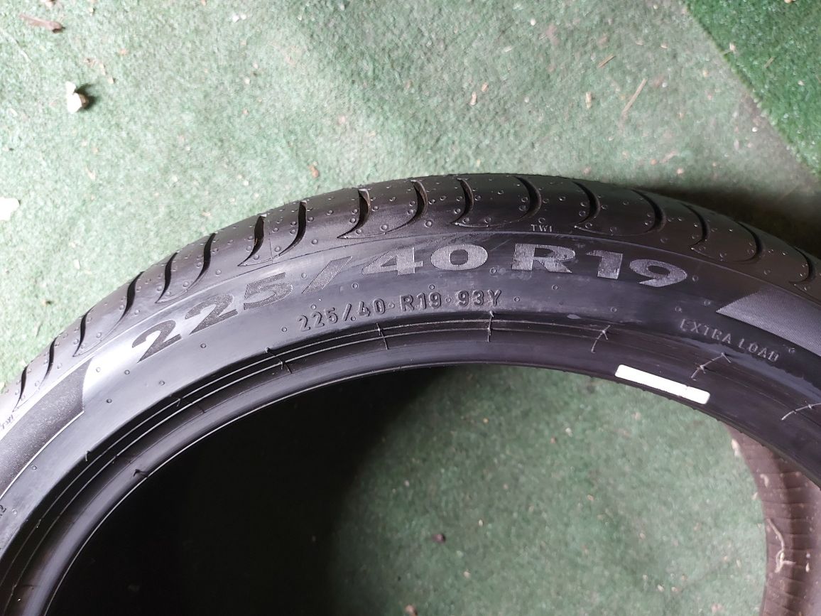 225 40 19 Pirelli DOT 2022 (2023) vara NOI