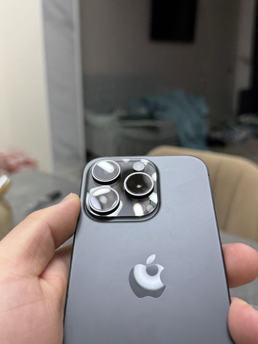 iPhone 15 pro 256gb