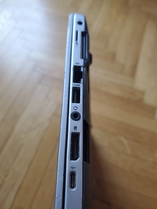 Laptop HP Elite book 840 G4 cu 8 GB RAM SI 120 SSD