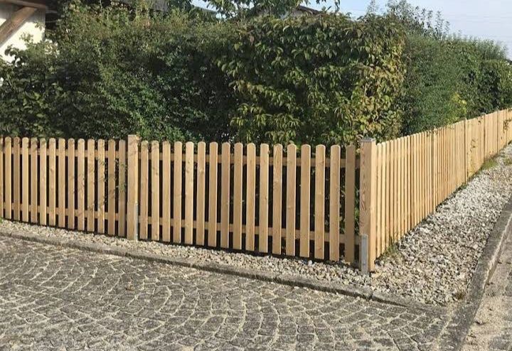 plasa bordurata 50lei,garduri,beton,șipcă metalică,lemn,foisoare,porti