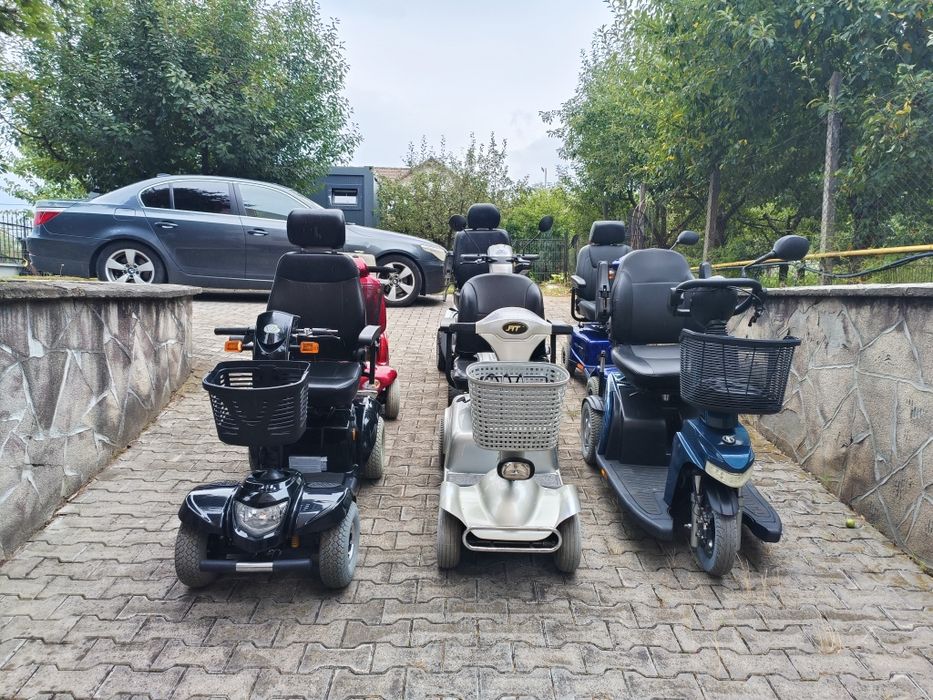 Carucior scuter tricicleta scaun handicap  carut moped dizabilitati