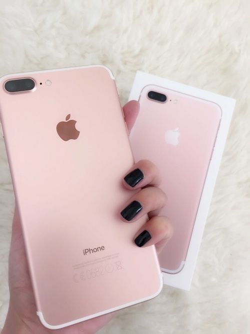 Продается iPhone 7 Plus (в цвете rose gold)