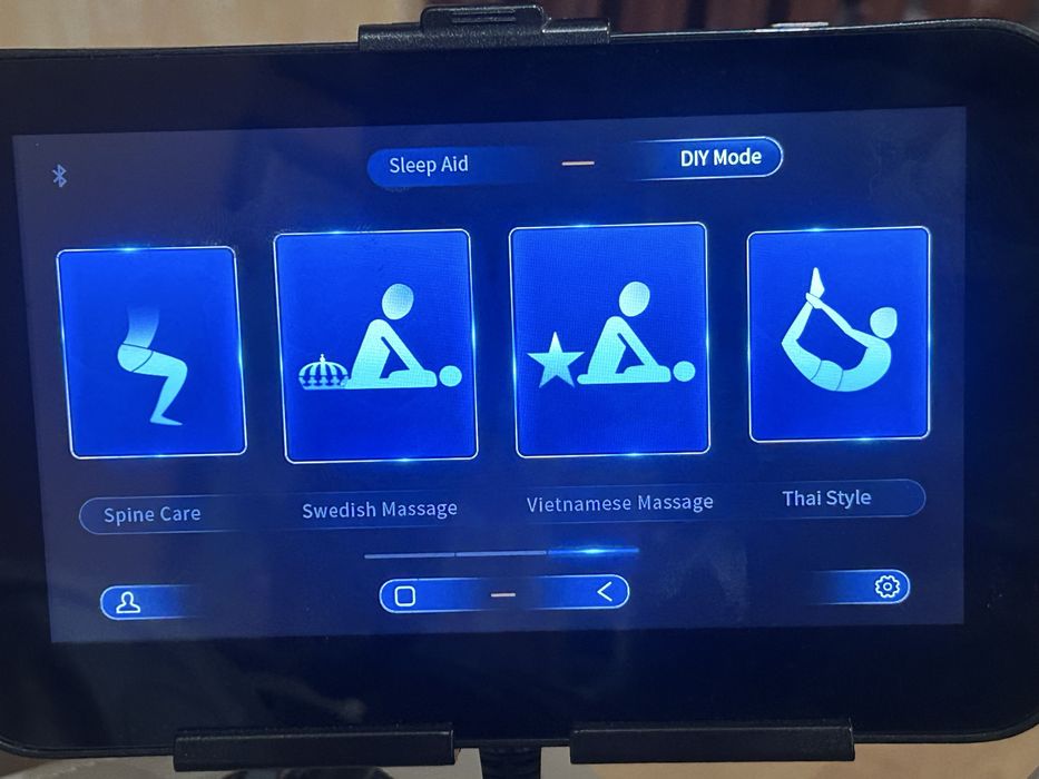 Массажное кресло Ispace Lion