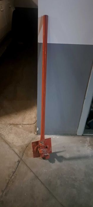 Ручной станок для гибки арматуры