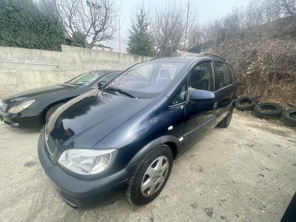 На части 2003 Опел Зафира А 1.8 125к.с. 6+1 кожа,подгрев Opel Zafira A