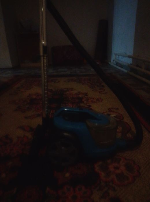 Пылесос сатылады