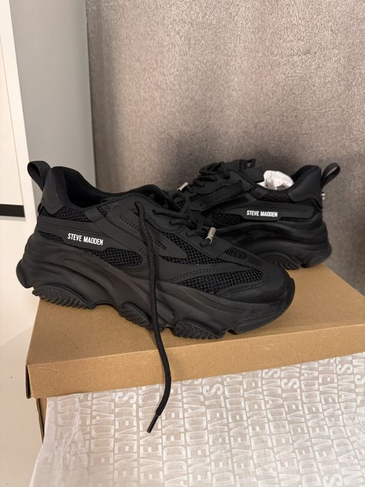 Adidasi Steve Madden