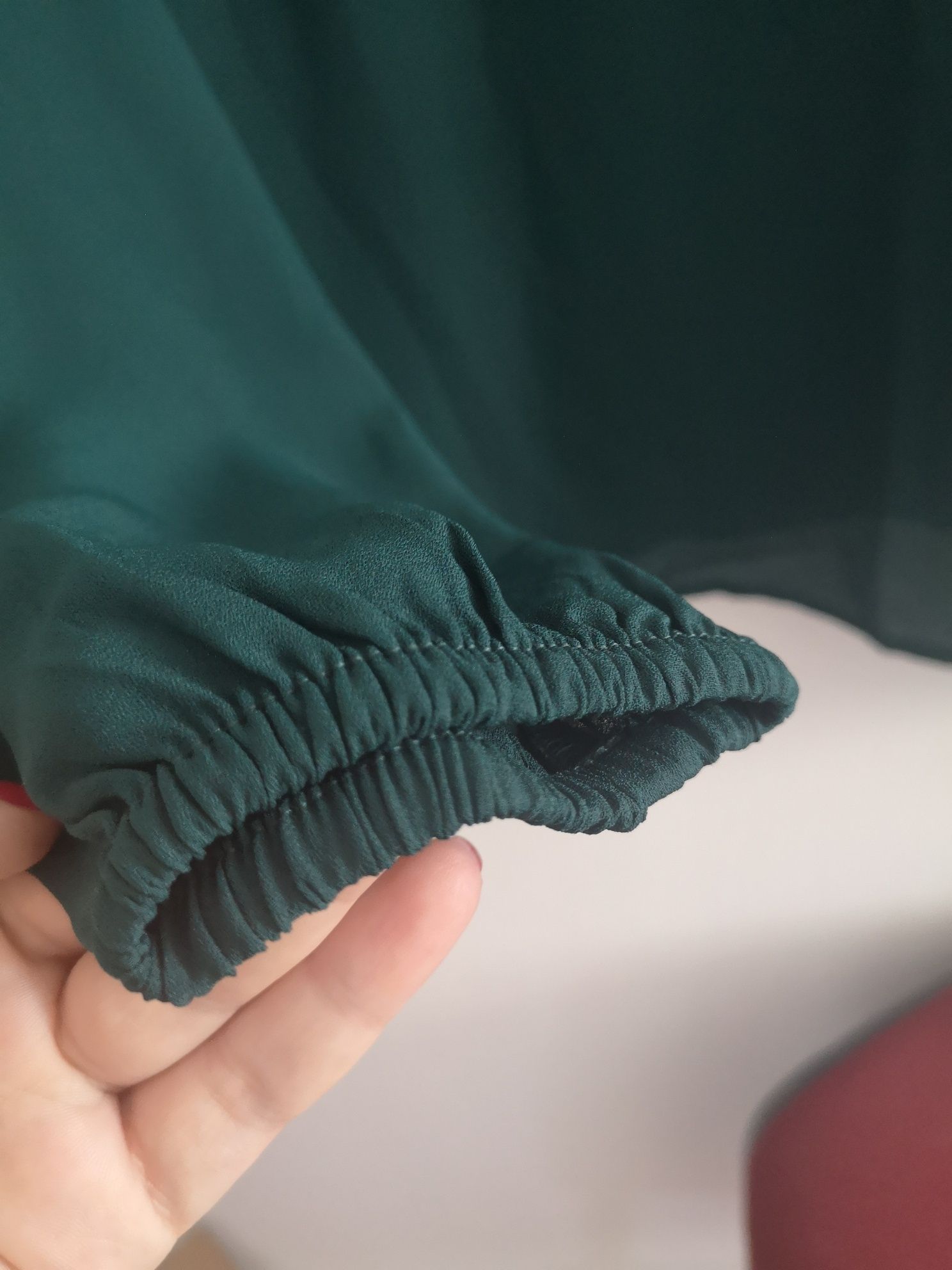 Bluza eleganta ca de voal/vascoza verde închis nr 40