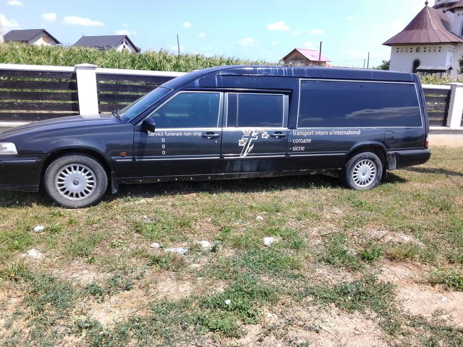 Vând Volvo,în stare bună,an 1997, motor 3l