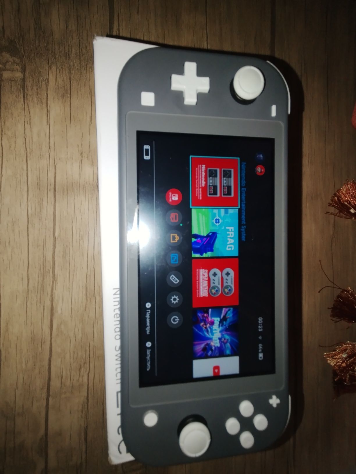 Продаётся Nintendо switch Lite