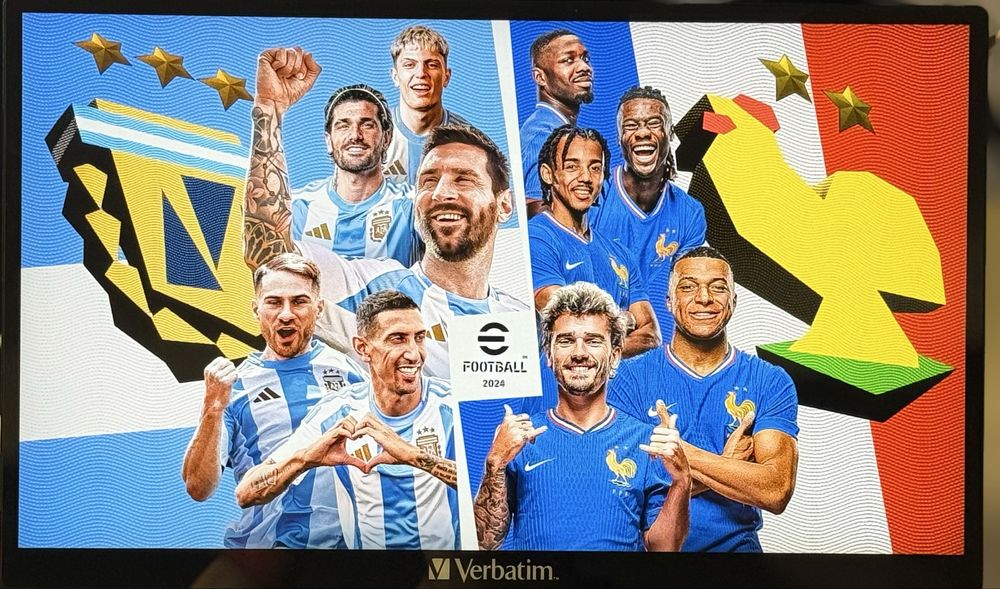 Конзола Sony Playstation 4 Slim (PS4), 500 GB, Черен + 2 геймпада