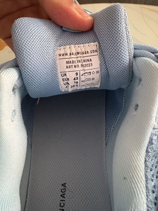 Balenciaga track