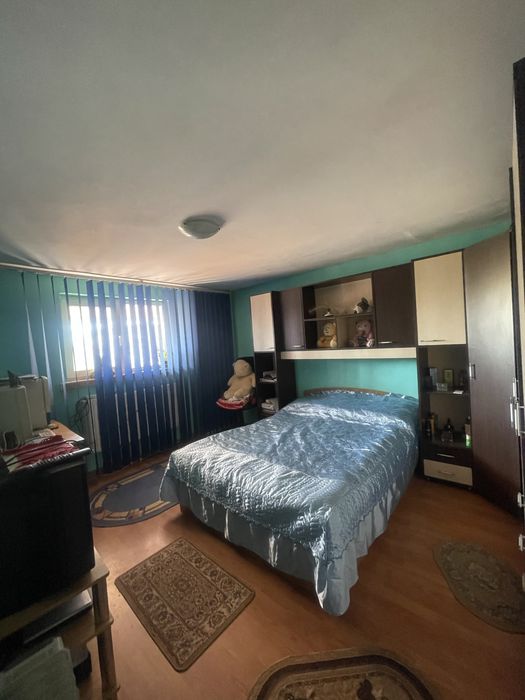 Casă P+1 de vânzare – Bariera Vâlcii, str. Primăverii