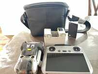 Продам дрон DJI Mini 4 Pro Fly More Combo Plus (DJI RC 2)