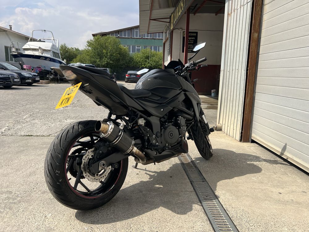 Suzuki gsxs 750 Variante  Atv/Auto