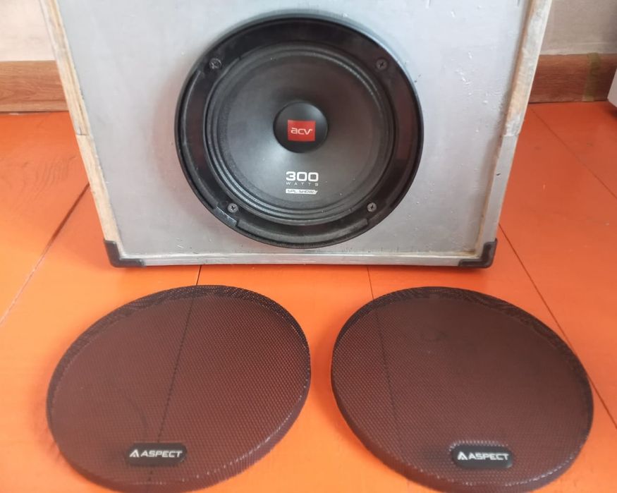 КОЛОНКА 6.5 дьюм динамика