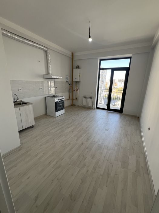 Новостройка С кадастром На Яккасарой за 1000$ С ремонт Возле Айрапорт