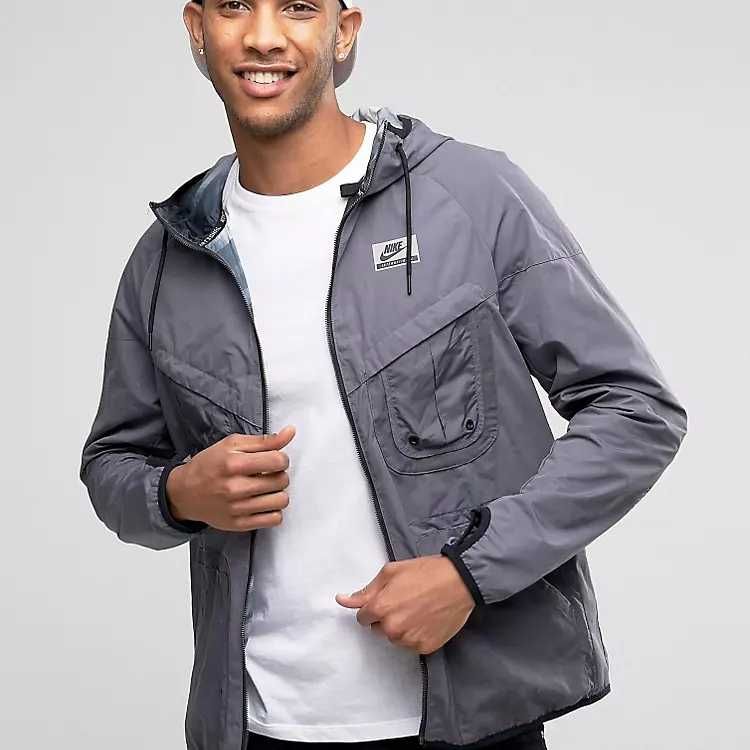 NIKE International Windrunner Jacket L (slim fit) NOUA