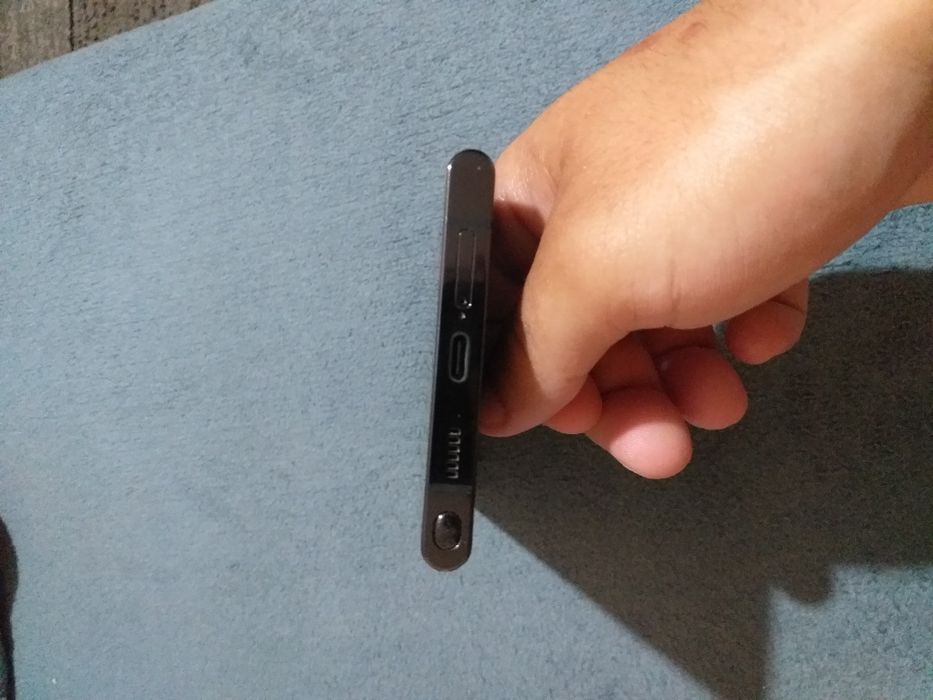 Vand/Schimb Samsung Galaxy S22 ultra 128GB/8GB Ram