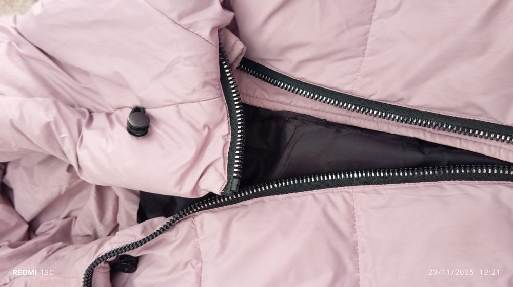 Kurtka issiqina,(kiyilgan)