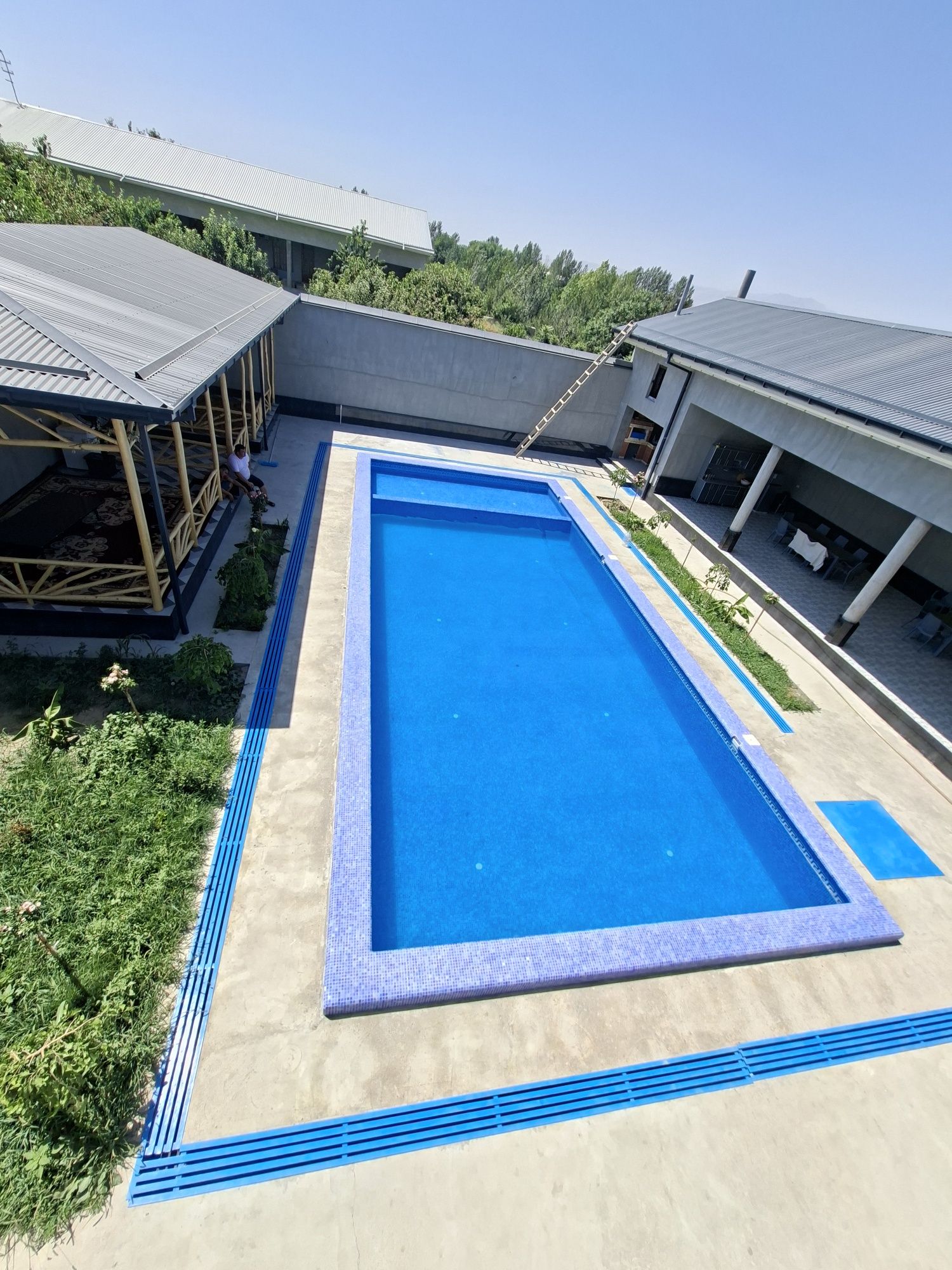 Dacha arenda beriladi
