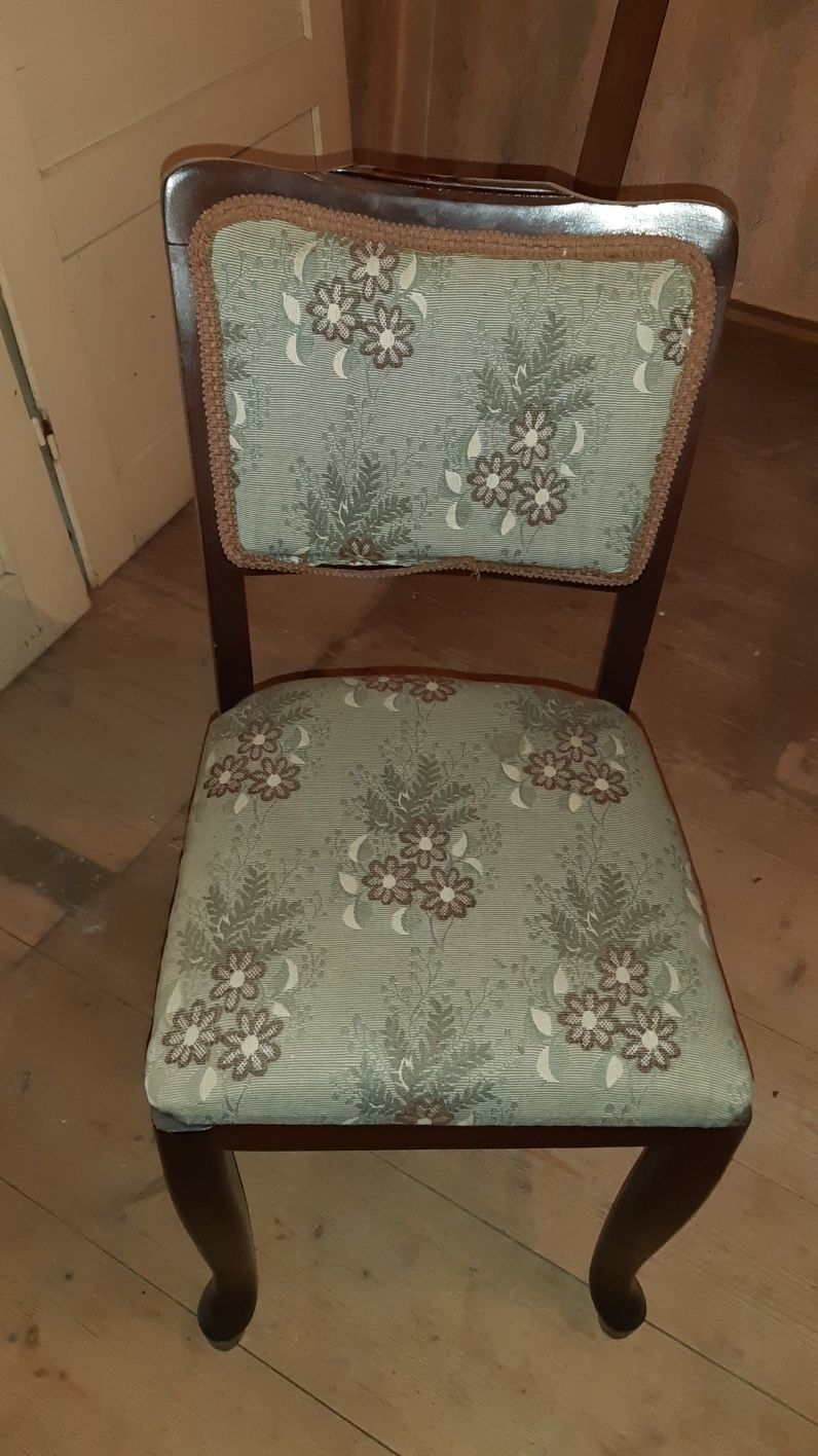Set 4 scaune vintage, tapițate