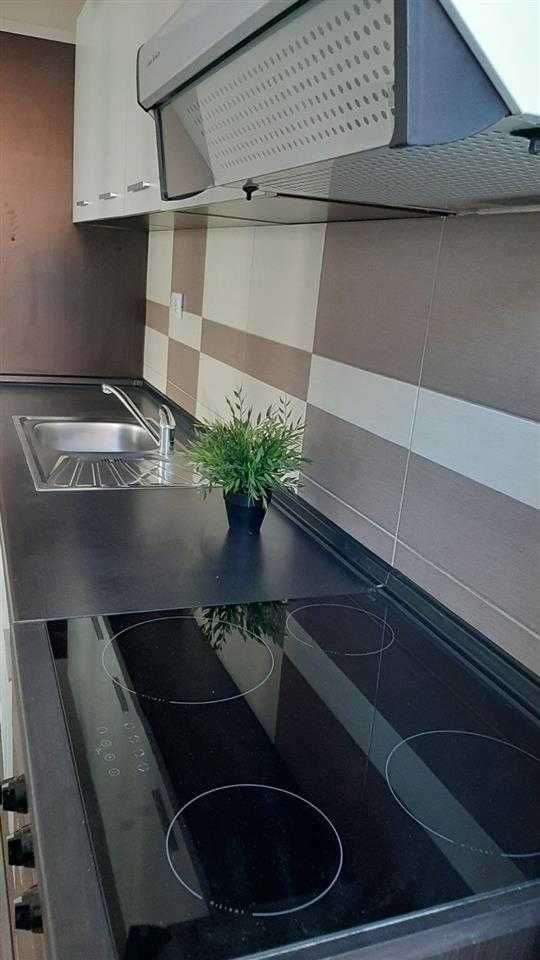 Продава се Тристаен апартамент в Пловдив, Христо Смирненски - 82 кв.м за 5 €/кв.м - Снимка #6