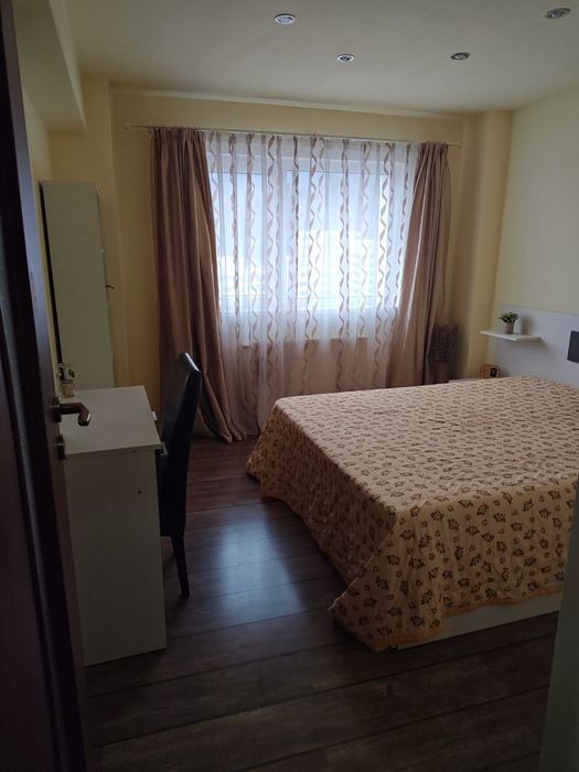 Apartament cu 3 camere