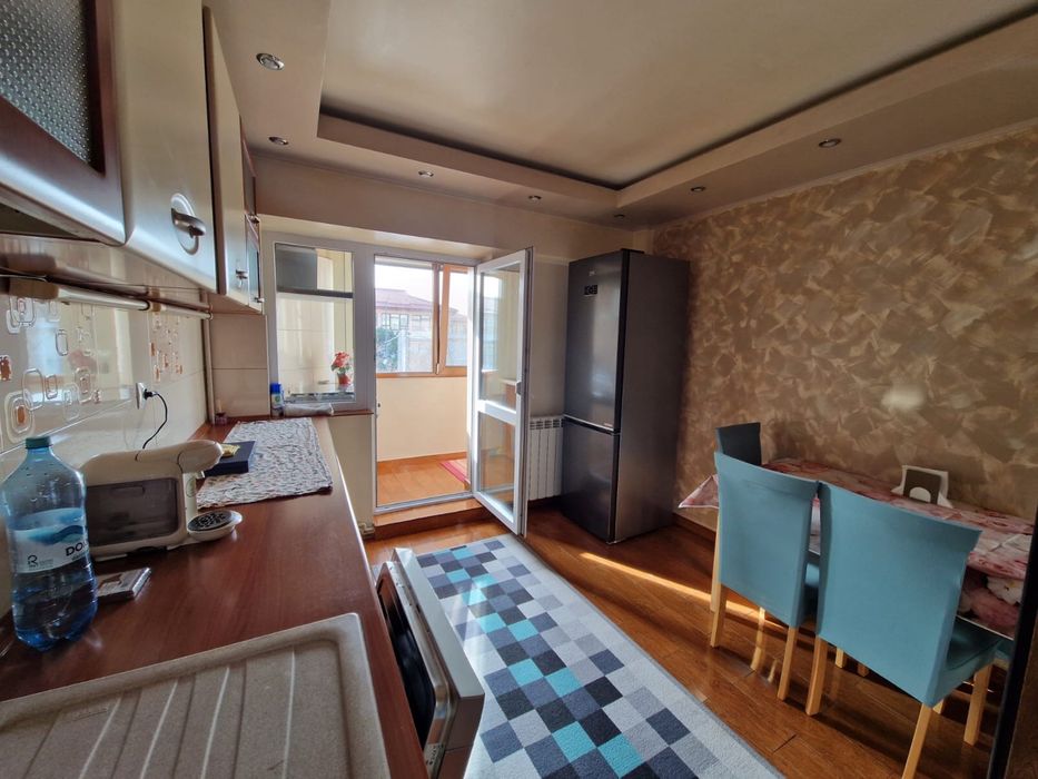 Apartament de închiriat pe Calea lui Traian, Lenin Sud (Politie)