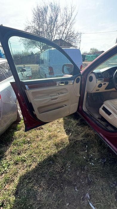 Interior piele cream cu memorii. centuri cu memorie pentru touareg