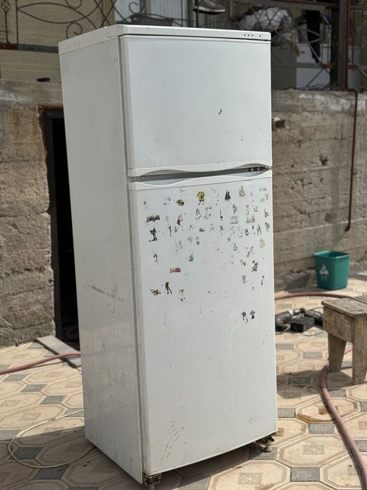 Холодильник морозилка