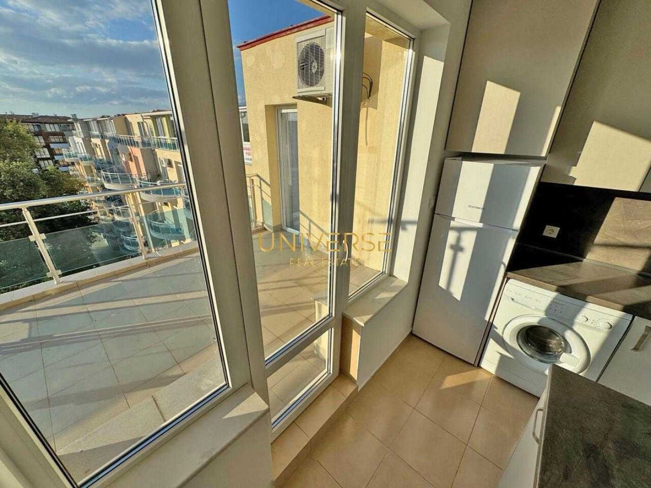 Продава се Тристаен апартамент в с. Равда, Област Бургас - 105 кв.м за 1477 €/кв.м - Снимка #5