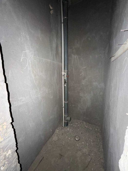 Продаётся 2х комн дуплекс квартира на 1 этаже Ор-р 5 микрорайон Жомий