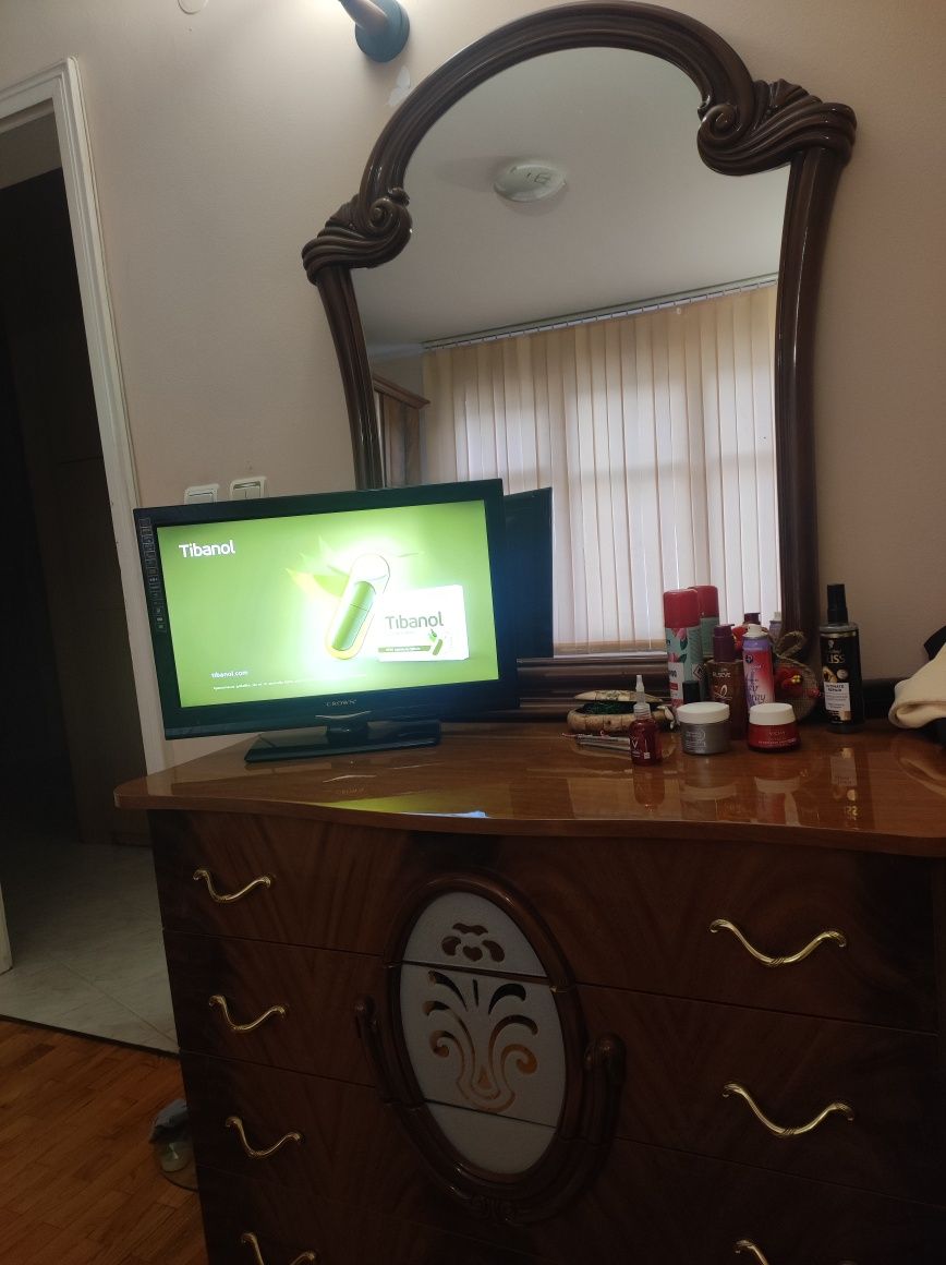 Комплект спалня в отлично състояние