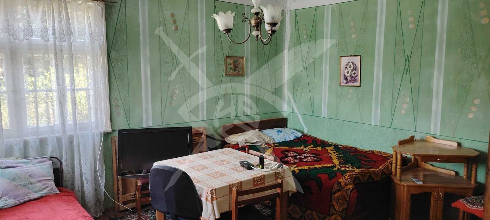 Едноетажна Къща - с. Завет