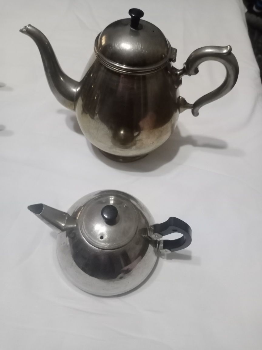 Чайники по 0,5л.,0,75л,1,2л ,3л ,ложки мельхиоровые