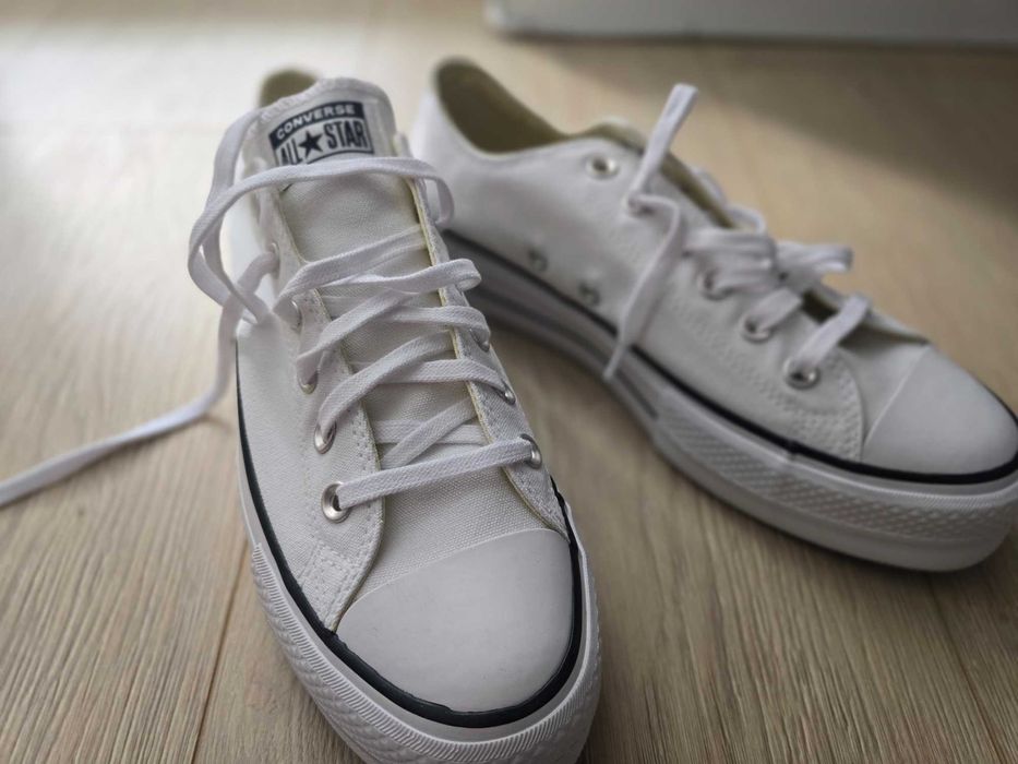 Teniși Albi, Converse All Star - mărimea 40 și 41