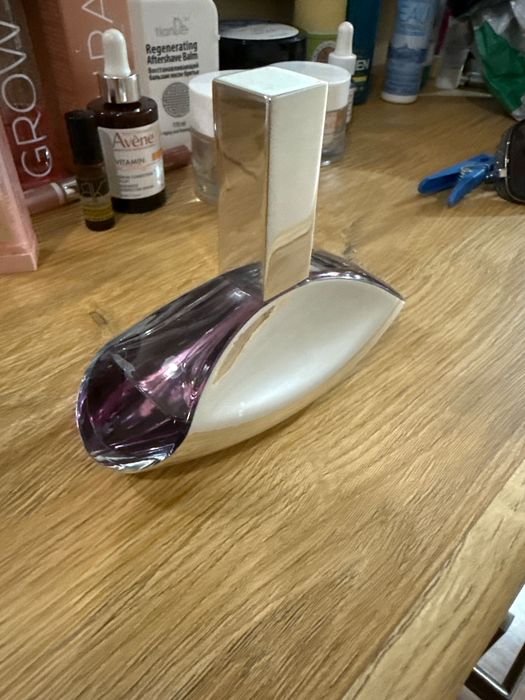 Парфюм Calvin klein просто не е моят аромат за това го продавам