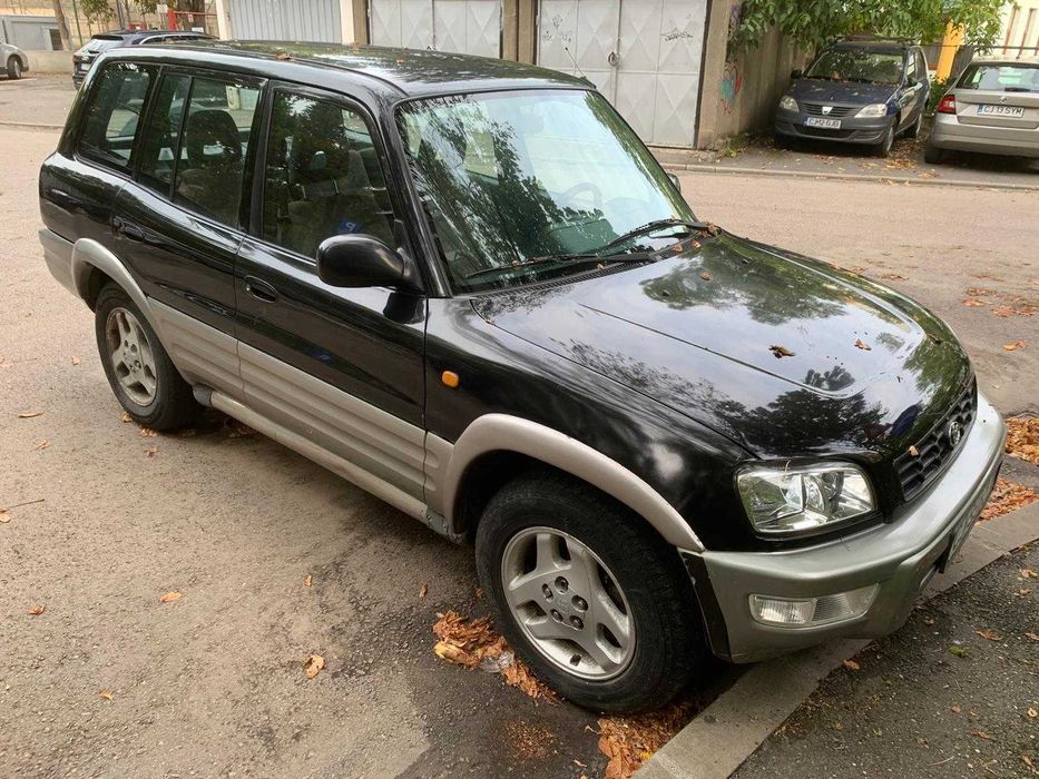 Vand Toyota Rav 4