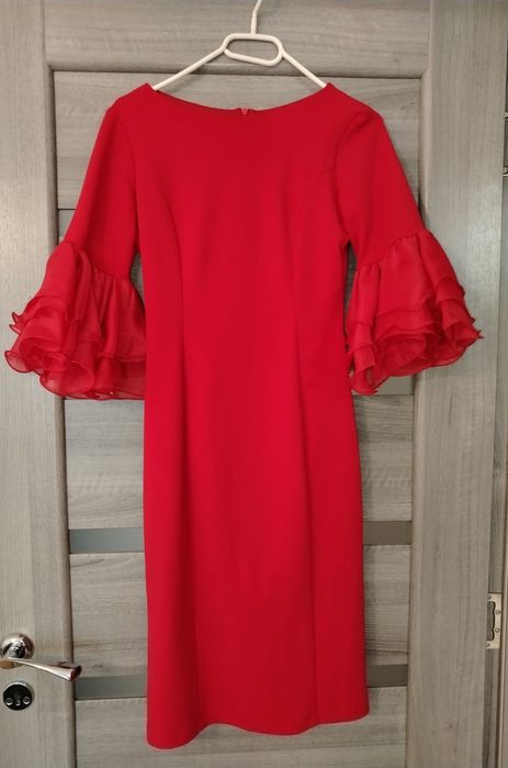 Vând rochie elegantă mărimea S