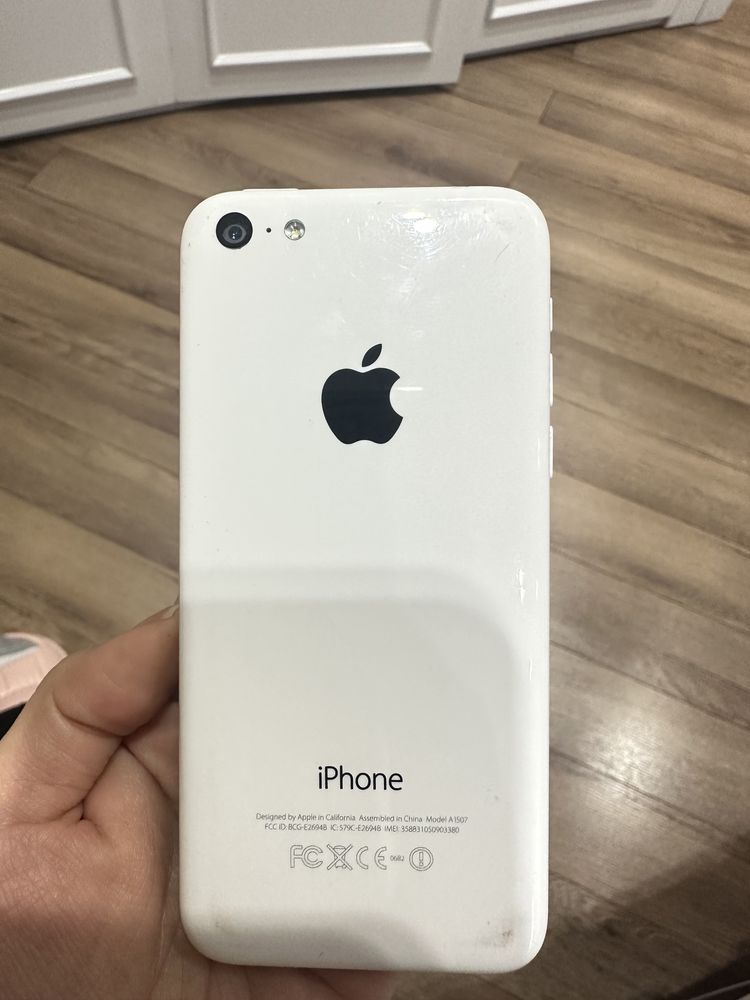 Iphone 5 c на запчасти