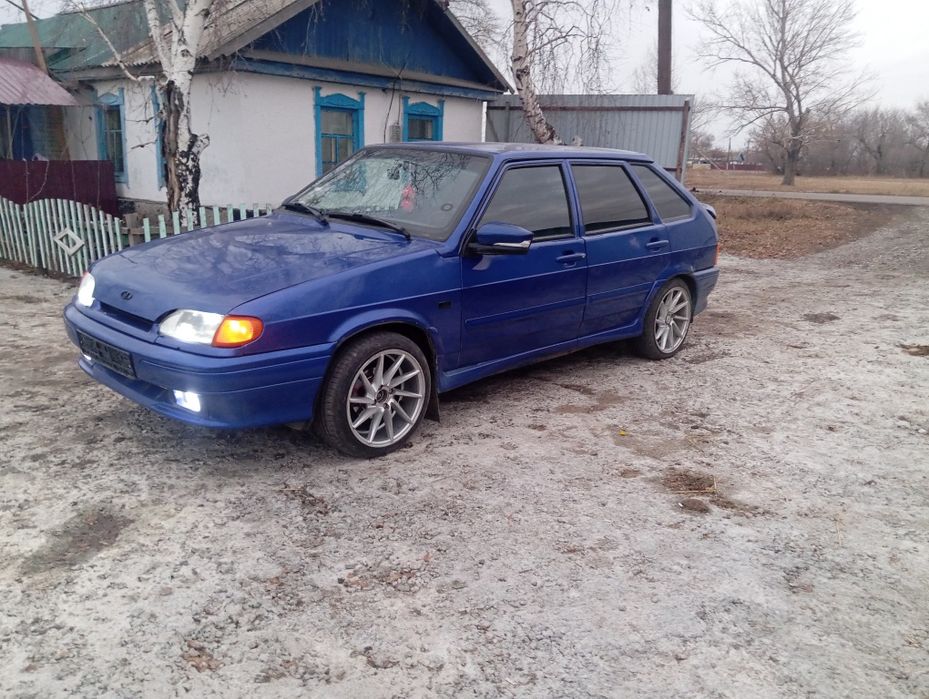 Продам ваз 2114  на полном ходу