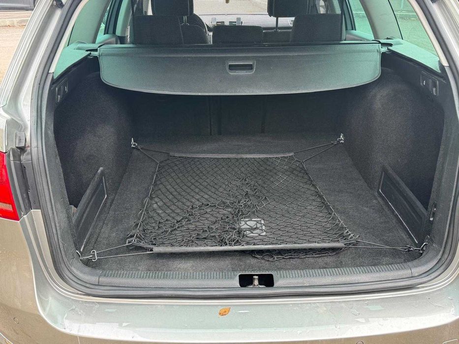 VW Passat B7 / 2.0 TDI  177 Cp / DSG / An 2014 Euro5 / Full Led