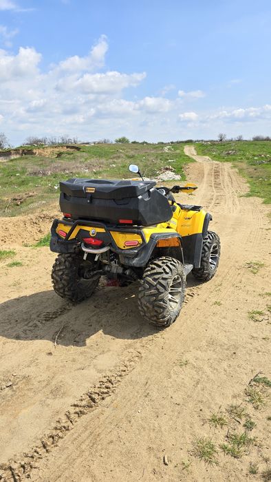 Can am Outlander 800