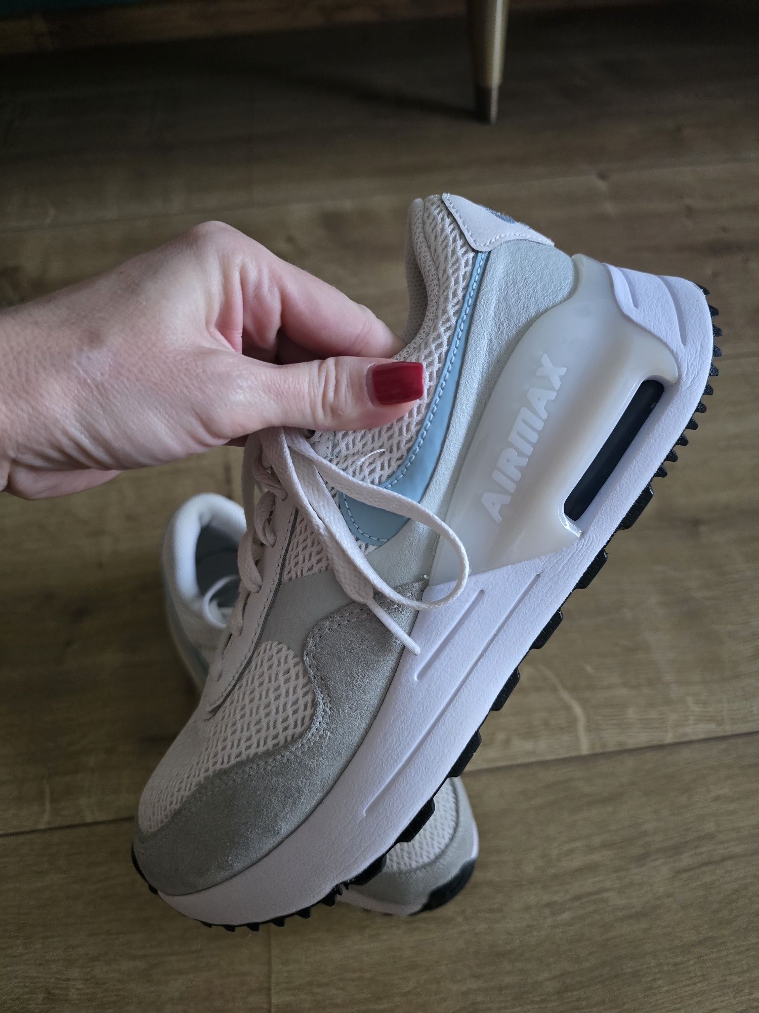 Дамски маратонки NIKE